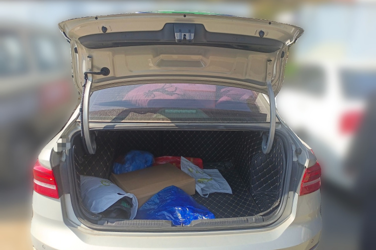 大众 朗逸 2018款 1.5L 手动舒适版 国V中控内饰23