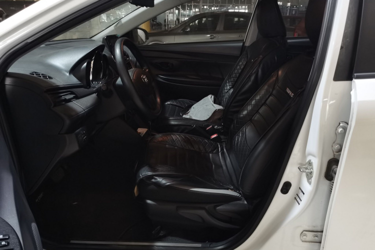 丰田 YARiS L 致炫 2020款 致炫X 1.5L CVT领先版中控内饰19