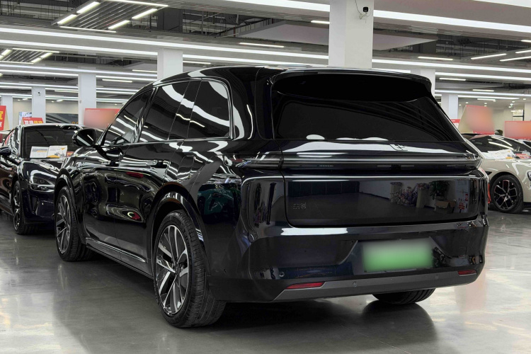 理想汽车 理想L8 2023款 Pro车身外观6004