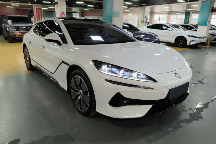 腾势Z9GT 2024款 1100四驱Max版车身外观6002