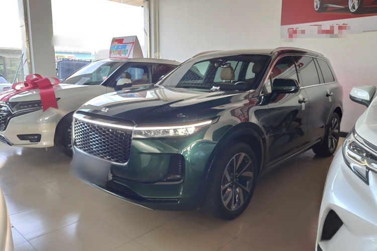 理想汽车 理想ONE 2021款 增程6座版车身外观1