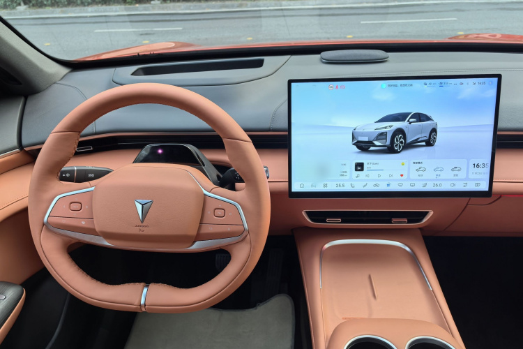 深蓝汽车 深蓝S07 2024款 215Max 乾崑智驾ADS SE增程版局部细节16