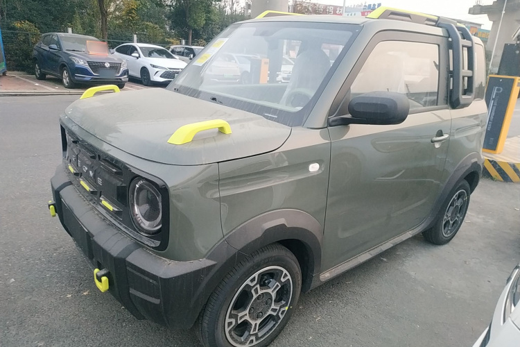 吉利银河 2025款 210km 熊猫骑士车身外观6003