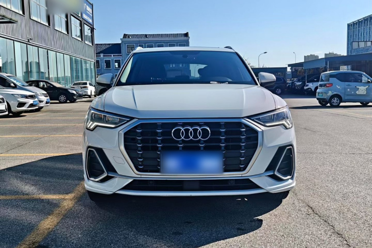 奥迪Q3 2019款 35 TFSI 进取动感型车身外观6001