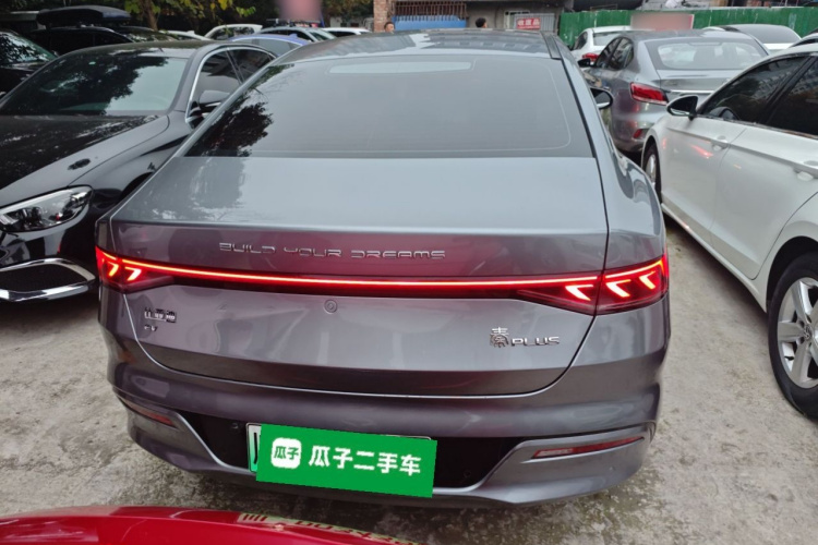 比亚迪 秦PLUS 2021款 EV 500KM 豪华型车身外观6