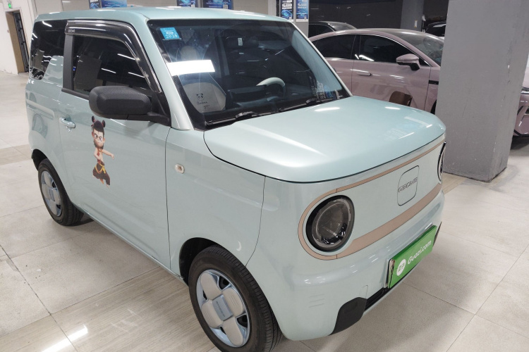 吉利银河 2023款 熊猫mini 200km 耐力熊车身外观3