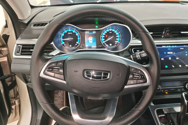 吉利汽车 帝豪 2019款 领军版 1.5L CVT豪华型 国VI中控内饰13