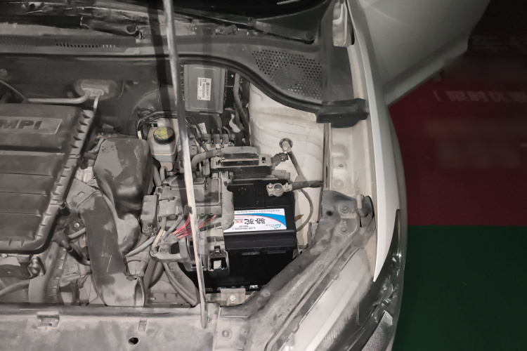 大众 桑塔纳 2013款 1.6L 自动豪华版局部细节9007