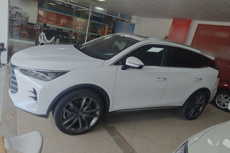 比亚迪 唐新能源 2018款 DM 2.0T 全时四驱智联创世版 7座 国V车身外观4