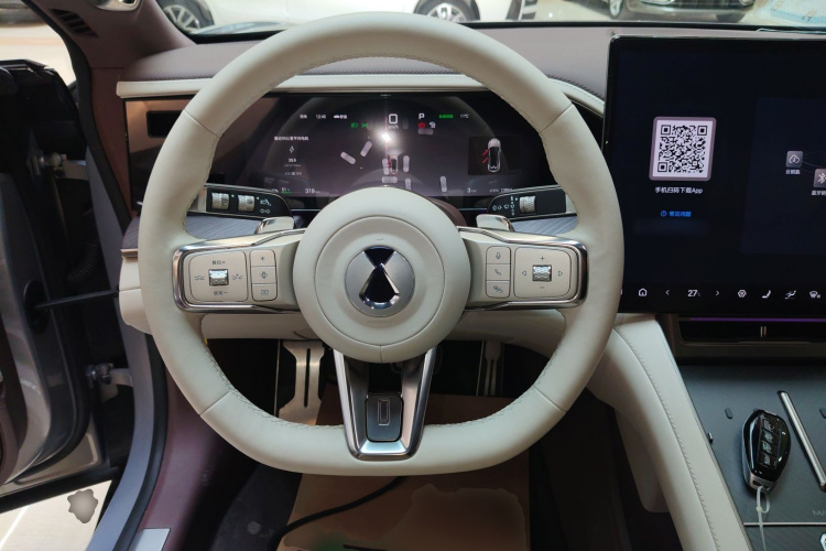 腾势Z9GT 2024款 630四驱Pro版局部细节13