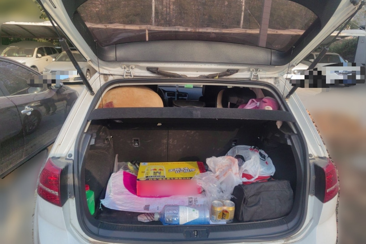 大众 高尔夫 2016款 1.6L 自动时尚型中控内饰23