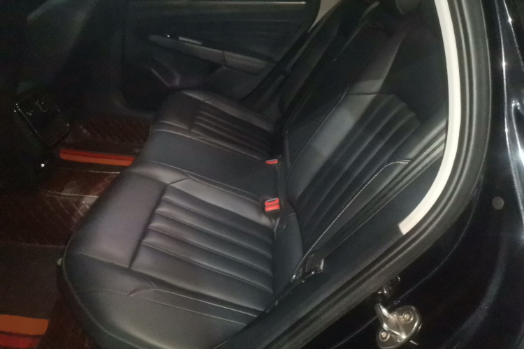 大众 帕萨特 2021款 280TSI 商务版中控内饰7004