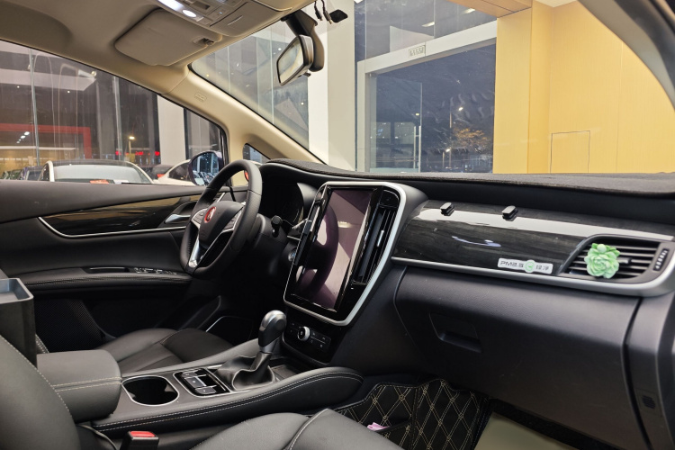 比亚迪 宋MAX 2017款 1.5T 自动智联精英型 7座中控内饰7015