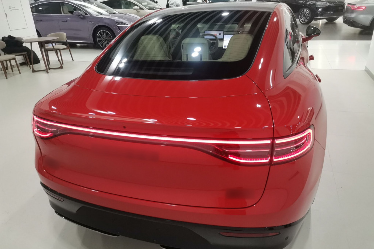 鸿蒙智行 智界S7 2024款 Ultra 四驱旗舰版车身外观6