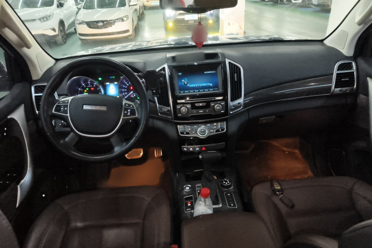 哈弗H9 2016款 2.0T 四驱豪华型 5座中控内饰7002