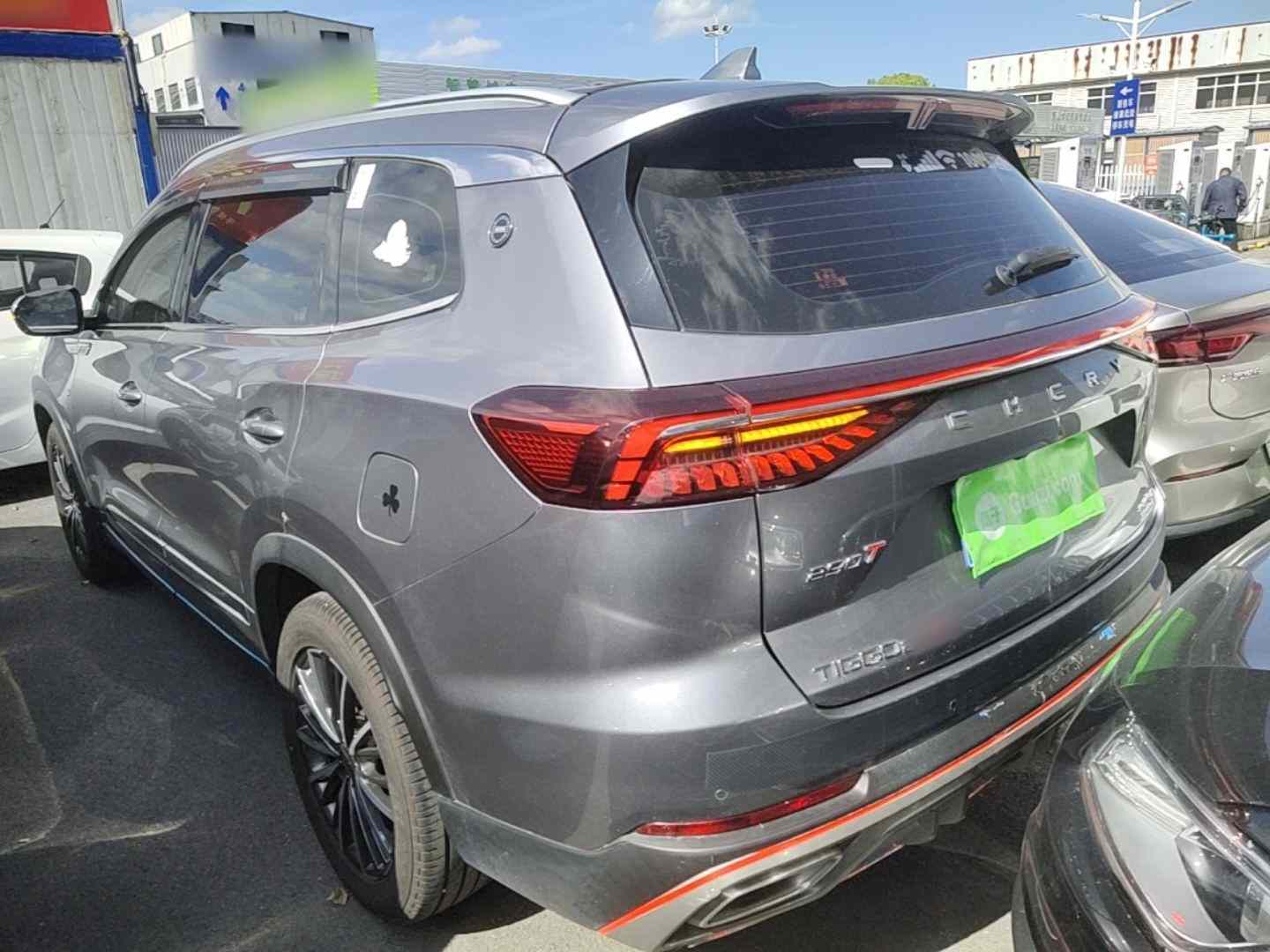 奇瑞 瑞虎8 PRO 2025款 290T 两驱豪华版(3)