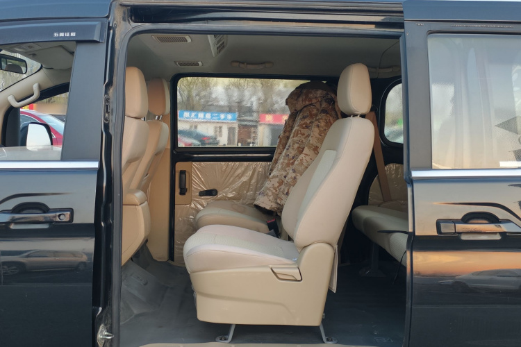 五菱汽车 五菱征程 2015款 1.8L豪华型LJ479QE2中控内饰7005