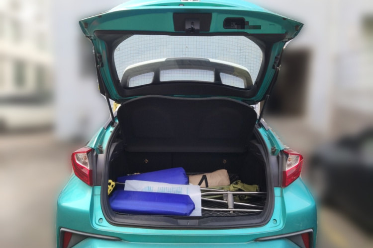 丰田C-HR 2020款 2.0L 领先版中控内饰23