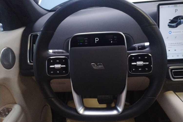 理想汽车 理想L7 2024款 Ultra中控内饰13