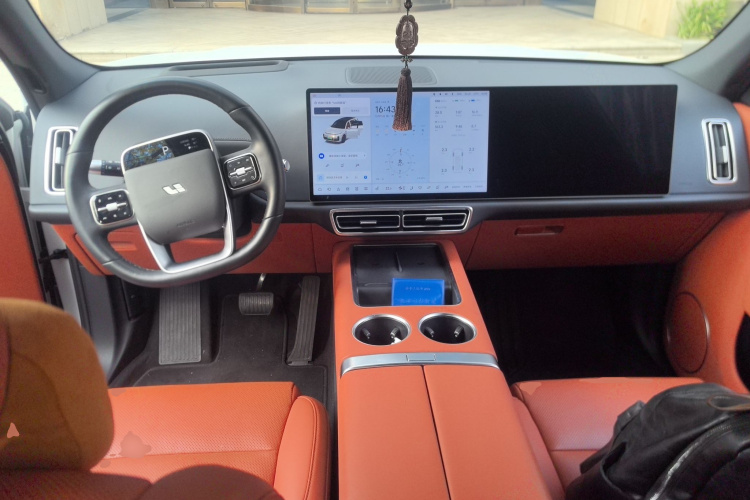 理想汽车 理想L7 2023款 Pro中控内饰12