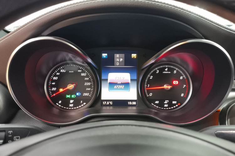 奔驰GLC 2019款 改款 GLC 300 L 4MATIC 动感型局部细节14