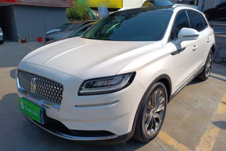 林肯 航海家 2021款 2.0T 四驱尊享版车身外观1