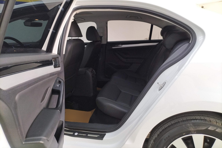 大众 速腾 2018款 1.6L 自动舒适型中控内饰21