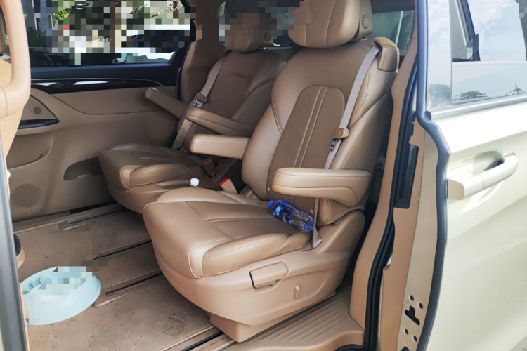 别克GL8 2017款 ES 28T 尊享型 国V中控内饰21