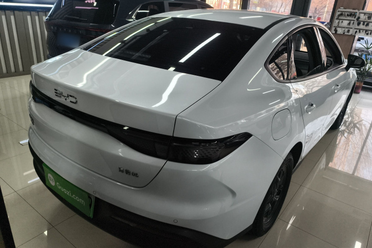 比亚迪 海豹05 DM-i 2025款 DM-i 智驾版 55KM豪华型车身外观7