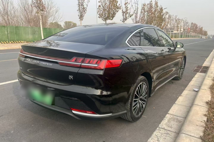 比亚迪 汉 2021款 EV 标准续航版豪华型车身外观6004