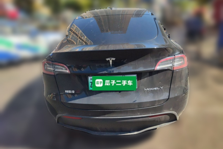 特斯拉 Model Y 2023款 后轮驱动版车身外观6004