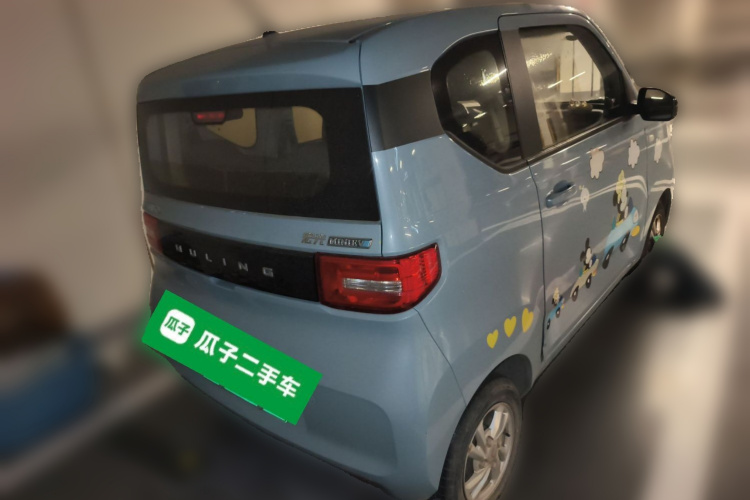 五菱汽车 宏光MINIEV 2021款 马卡龙时尚款 三元锂车身外观7