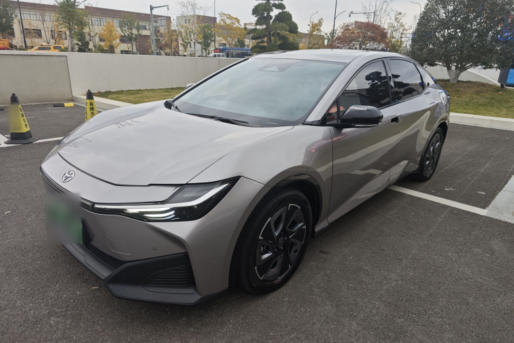 丰田bZ3 2023款 517km 精英PRO车身外观6002