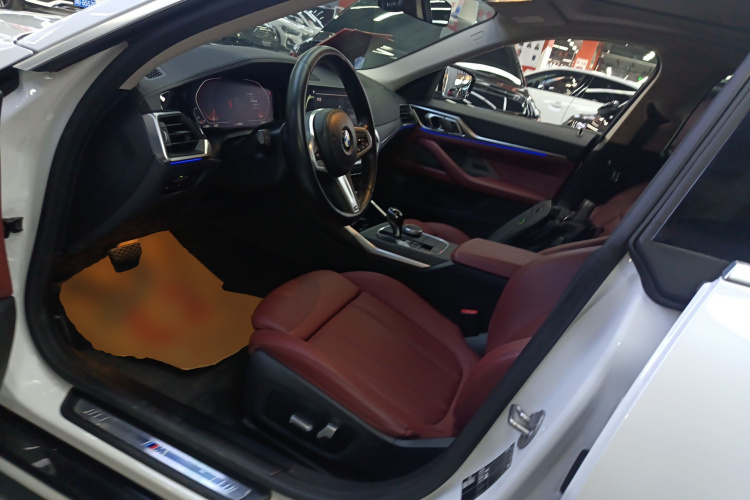 宝马4系 2022款 425i Gran Coupe M运动套装中控内饰7003