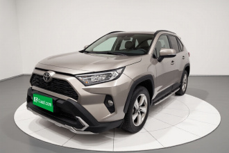 丰田 RAV4荣放 2020款 2.0L CVT四驱风尚PLUS版