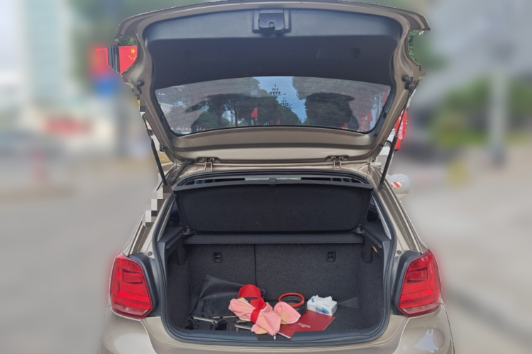 大众 2014款 1.6L Cross Polo 自动中控内饰23