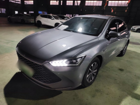 比亚迪 秦PLUS 2024款 荣耀版 DM-i 55KM领先型