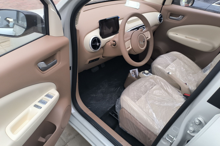 五菱汽车 宏光MINIEV 2025款 四门版 进阶款中控内饰20