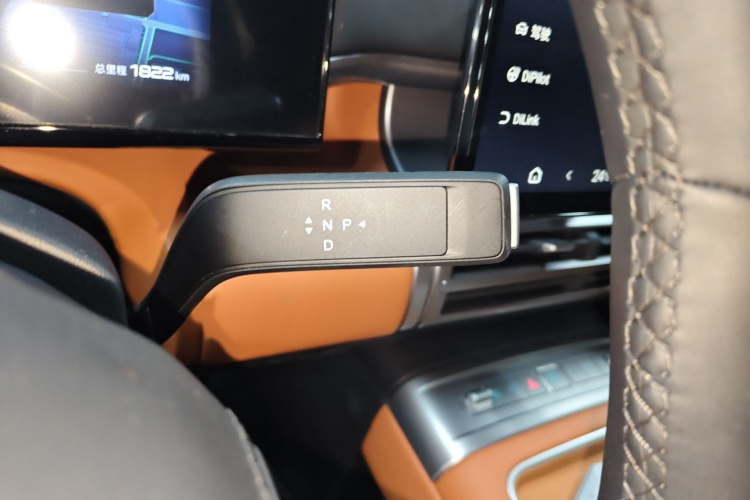 方程豹 钛7 2025款 135KM两驱Pro版局部细节18