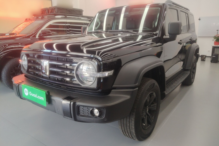 坦克300 2024款 2.0T 征服者车身外观1