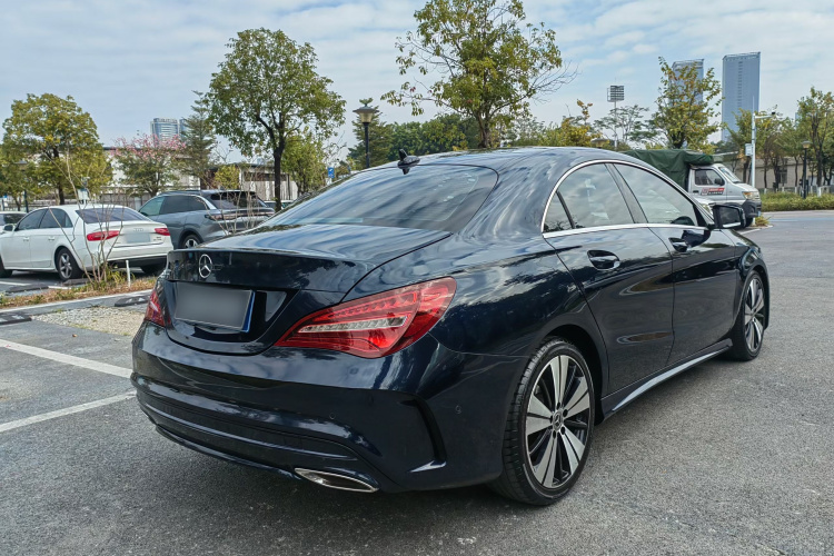 奔驰CLA 2019款 CLA 200 时尚型车身外观6013