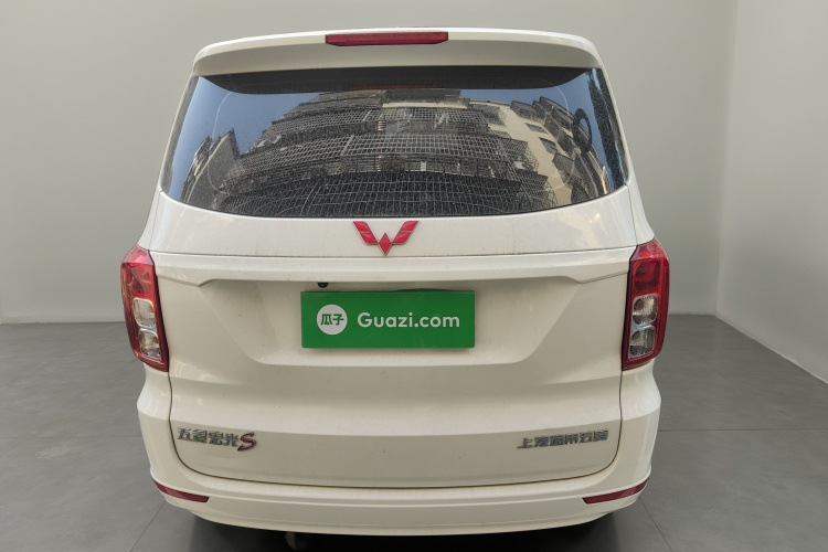 五菱汽车 五菱宏光 2018款 1.5L S标准型L2B车身外观6