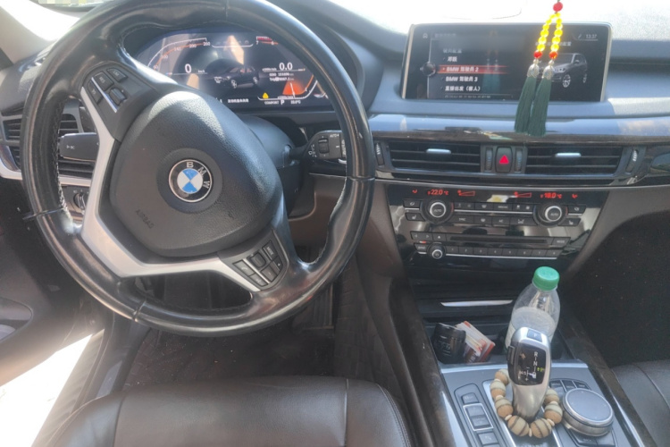 宝马X5(进口) 2017款 xDrive28i中控内饰12