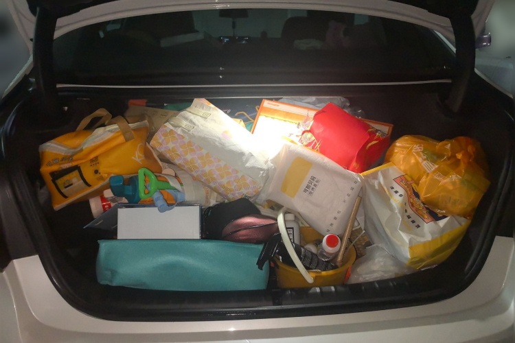 宝马5系 2018款 改款 530Li 领先型 M运动套装中控内饰23