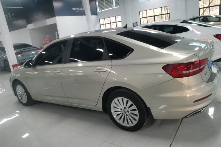 大众 朗逸 2018款 1.5L 自动舒适版 国V车身外观4