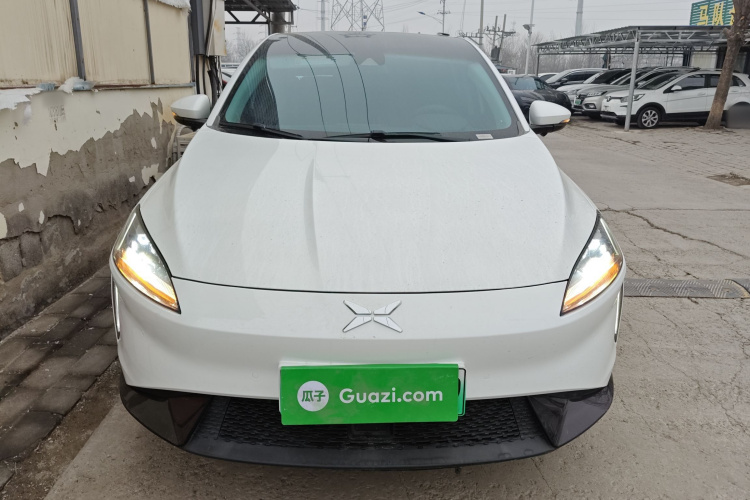 小鹏G3 2019款 智享版车身外观2