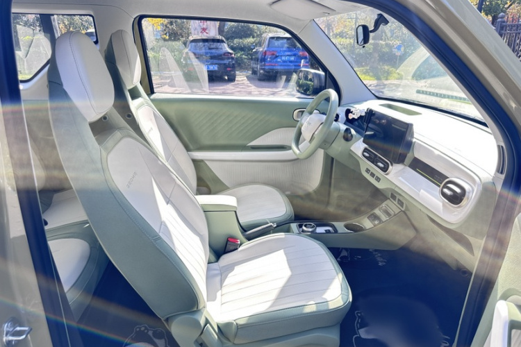 吉利银河 2025款 210km 熊猫骑士局部细节41