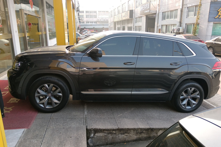 大众 途昂X 2021款 330TSI 两驱豪华版车身外观4