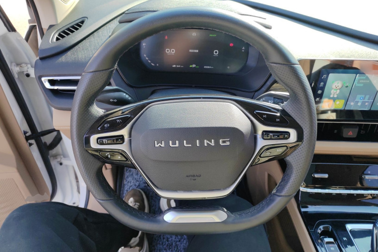 五菱汽车 五菱凯捷 2023款 2.0L DHT奢享型中控内饰13