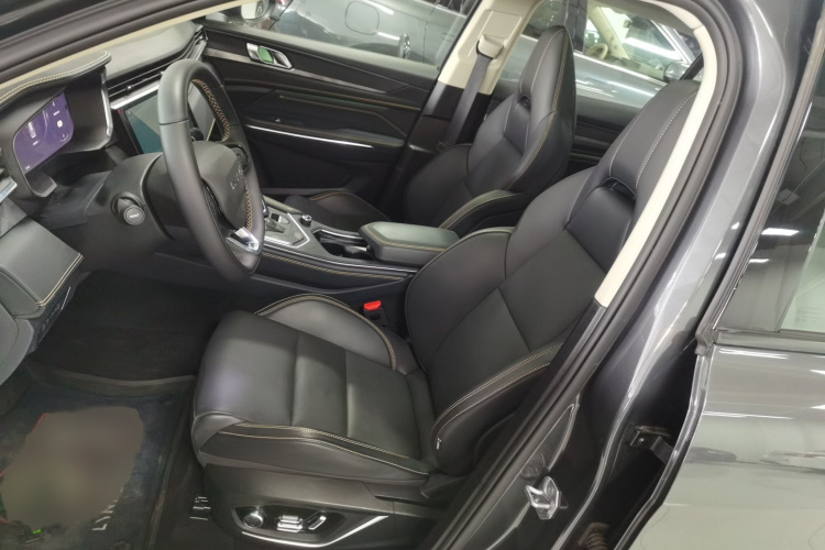 领克01 2024款 2.0TD 两驱全球Pro局部细节19